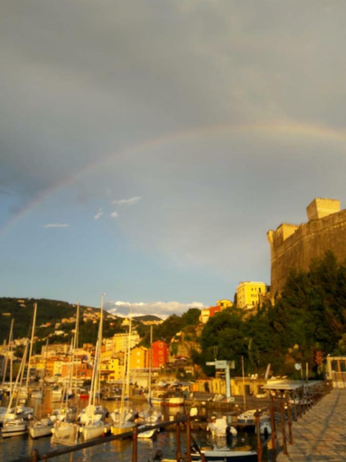 Casa A Lerici Nell'Antico Borgo Βίλα Εξωτερικό φωτογραφία